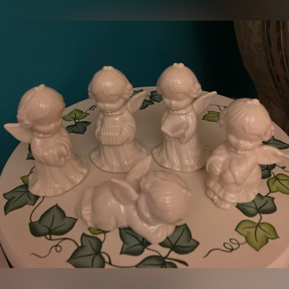 Set of 5 Adorable, White Ceramic Cherubs/Angels. Preowned - Picture 1 of 11